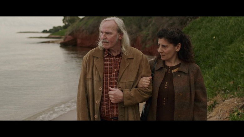 Still image for Η Παραλία season 1 episode 105: Episode 105 Still image for Η Παραλία season 1 episode 105: Episode 105