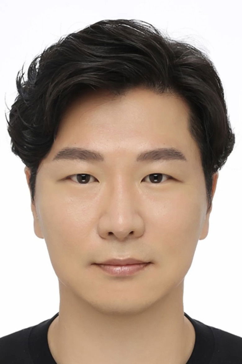 Kim Si-deok portrait image