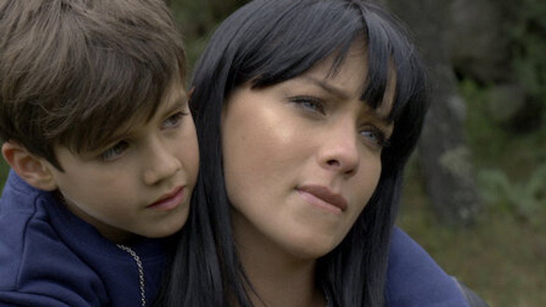 Still from Senora Acero - Season 5 Episode 58