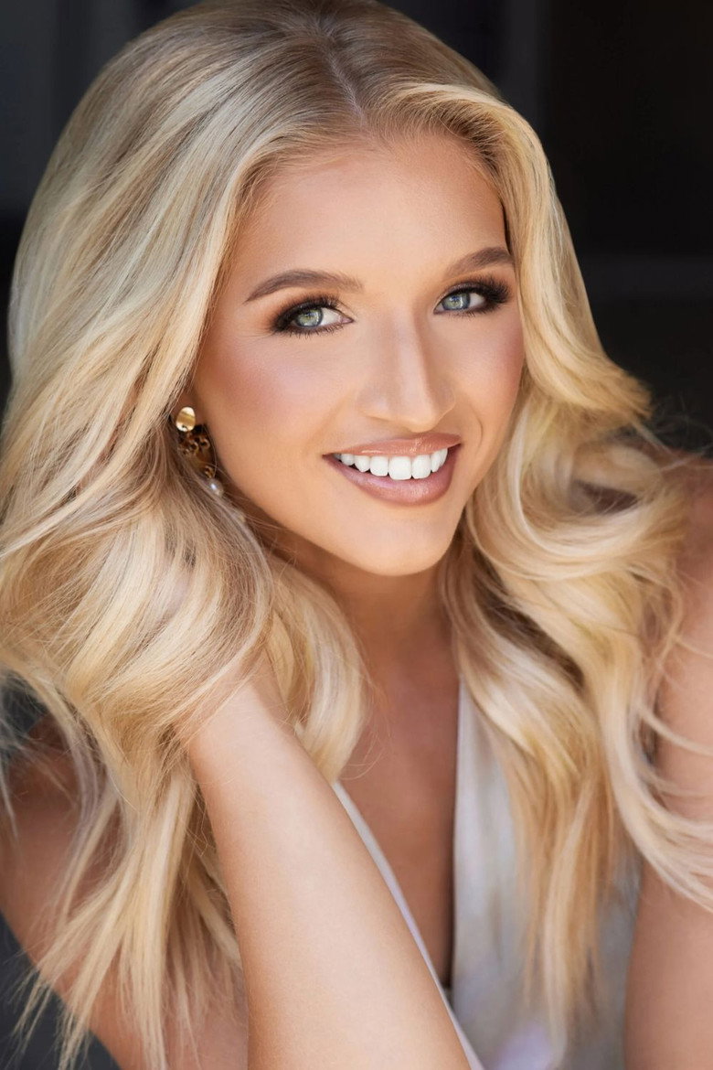 Emily Rae Schumacher portrait