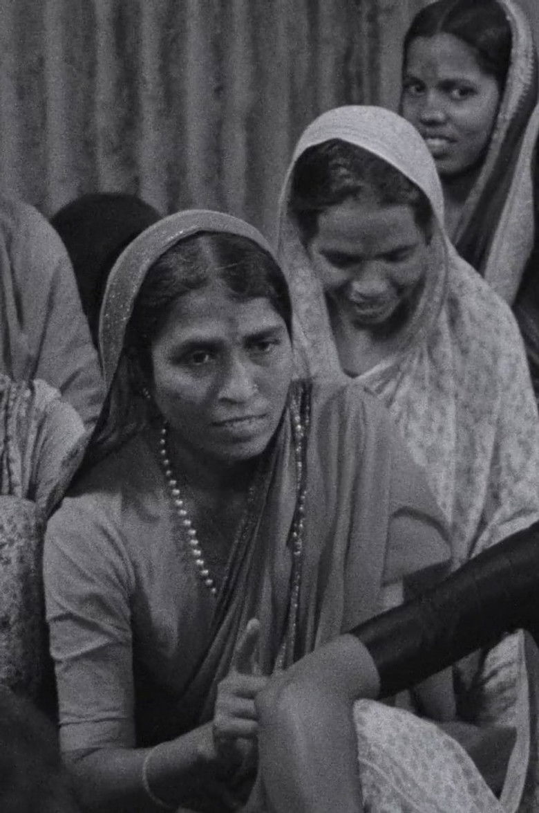 Imatge de तंबाकुंच्या चाकीला ऊब आली