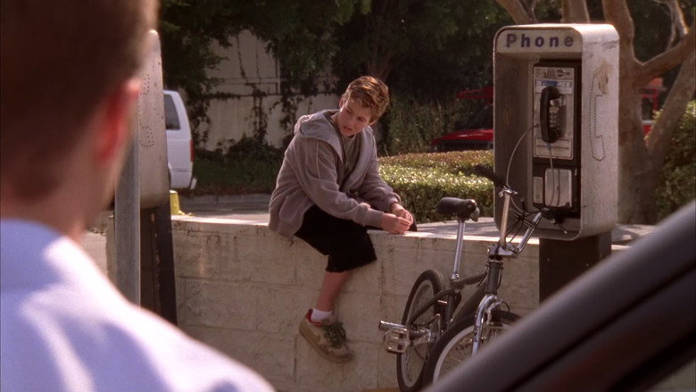 Still from The O.C. - Season 4 Episode 16