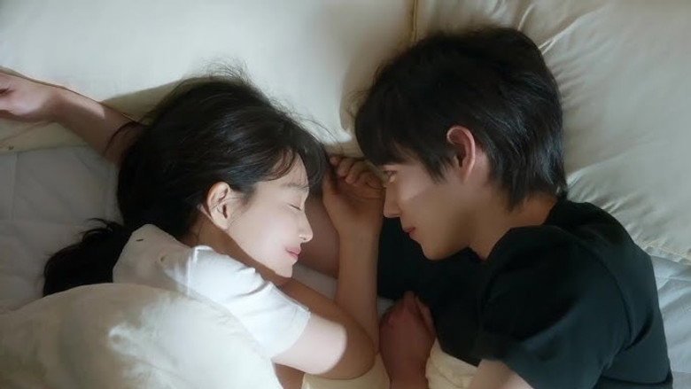 Still from No Gain No Love - Season 1 Episode 10