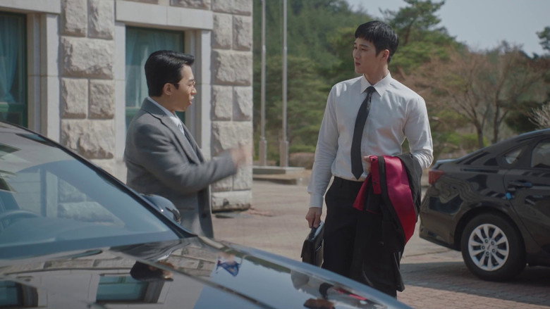 Still from Military Prosecutor Doberman - Season 1 Episode 10