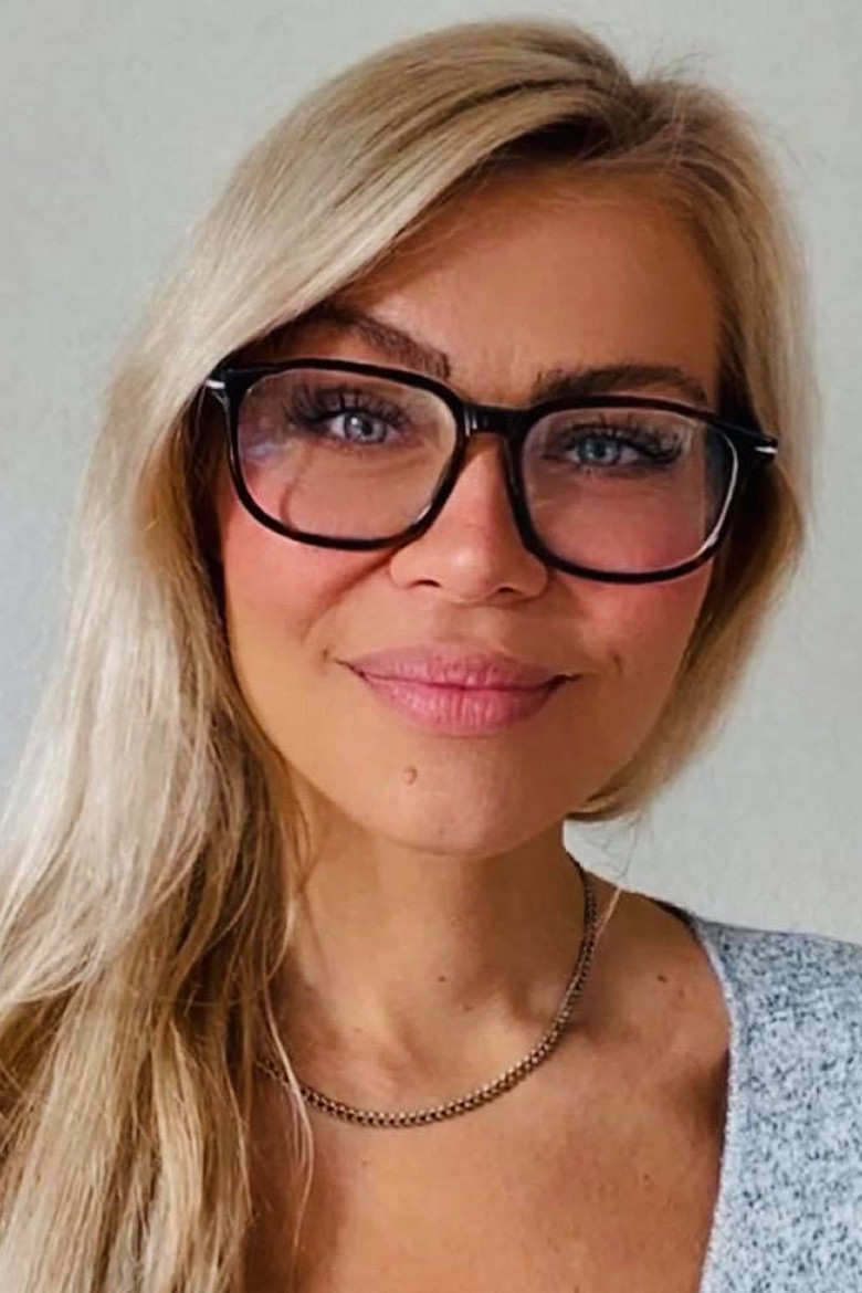 Lea Henckel portrait