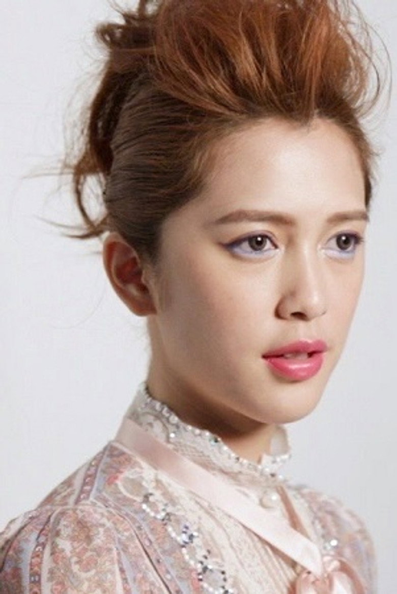 Eugenie Liu photo 4
