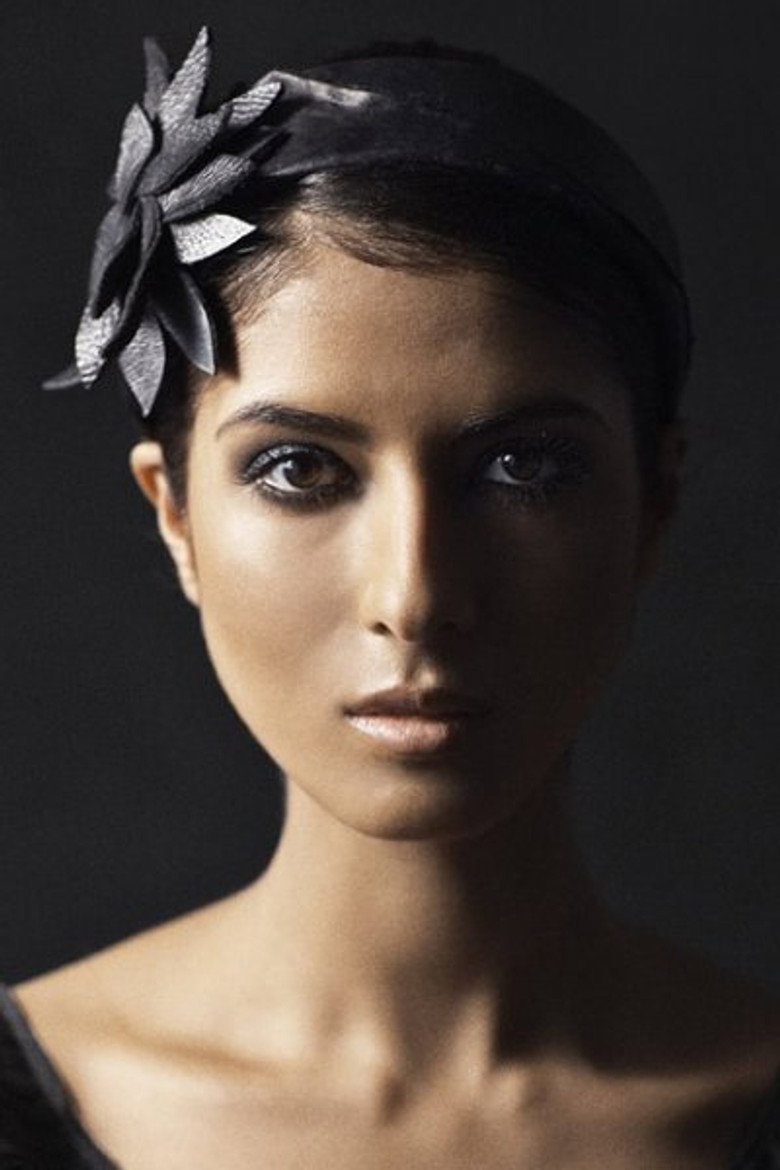 Anne-Marie Curry photo 2