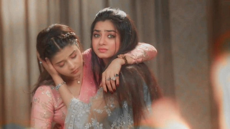 Abhira and Ruhi are trapped in a fire