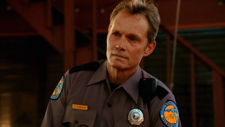 Still from Graceland - Season 3 Episode 7