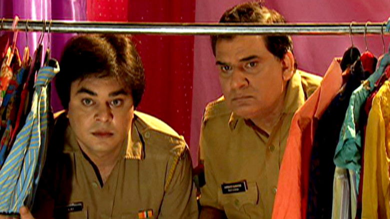 Still image for F.I.R. season 1 episode 1242: 3 Monkey Thieves In Raawanpur