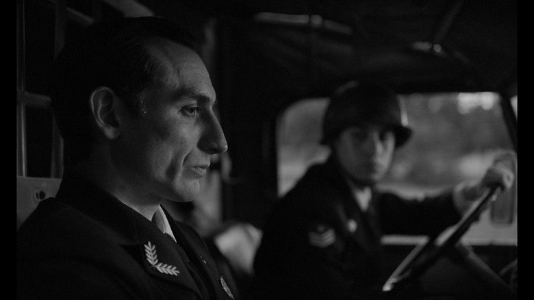 Image d'arrière-plan 1 du film Hangar Rojo