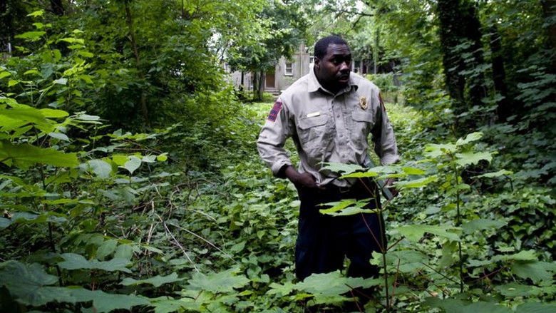 Still image for Animal Cops: Philadelphia season 1 episode 8: Chained Dogs