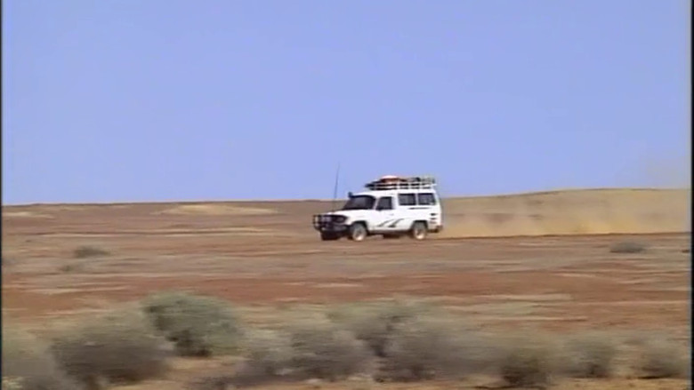 Imatge de Along The Tracks