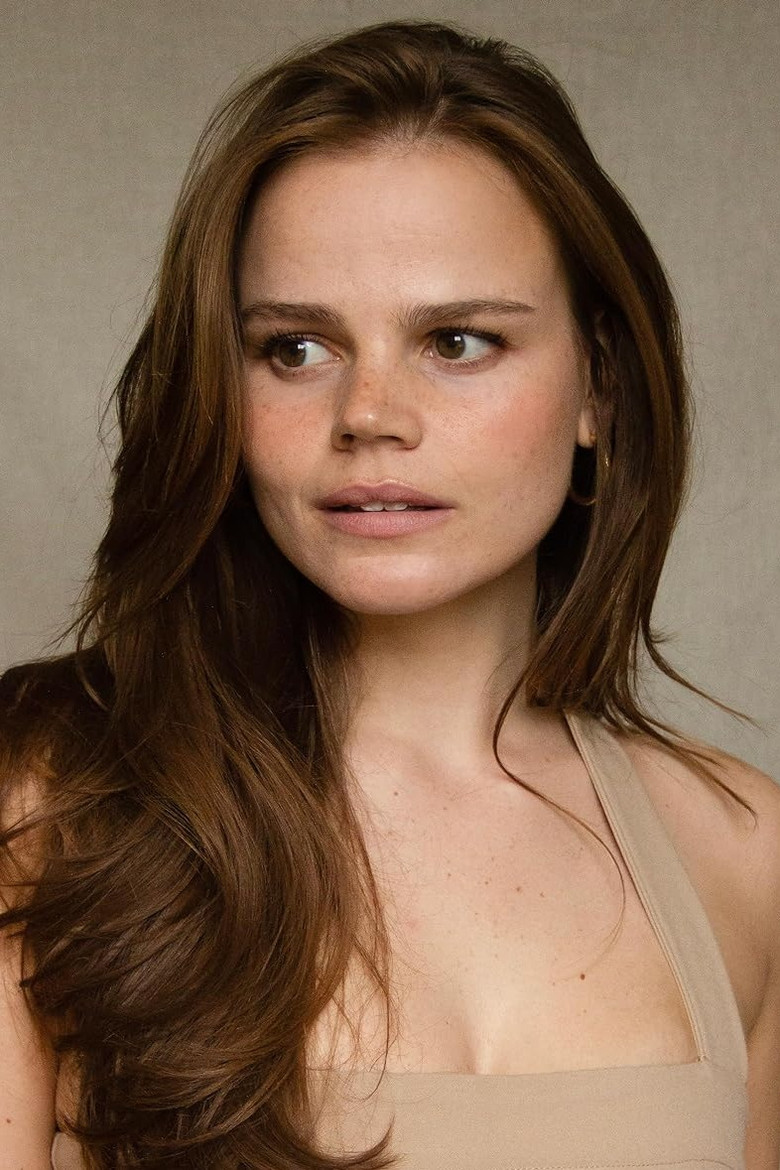 Lydia Cherry portrait image