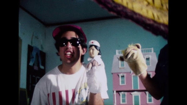 Image d'arrière-plan 1 du film I'm Not Fascinating