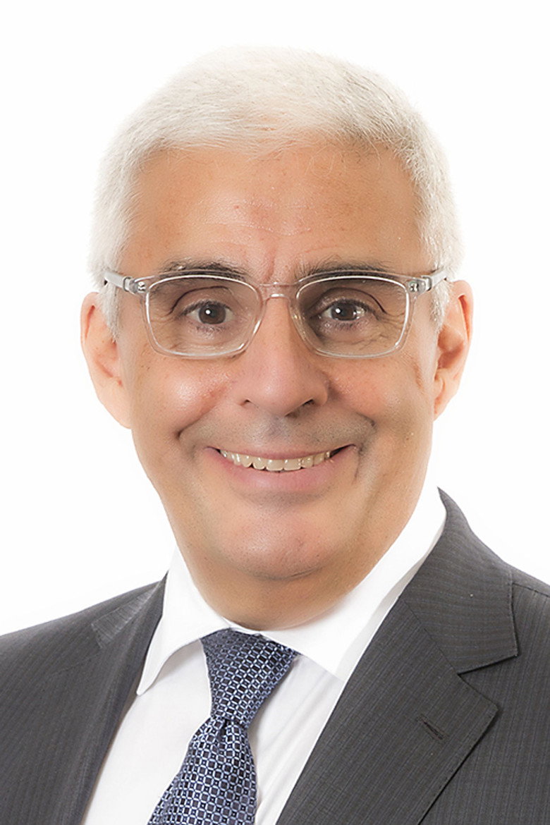 Robert Dutton portrait