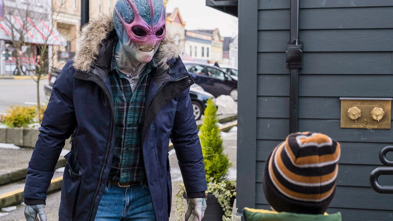 Resident Alien S01E03 — Secrets episode still
