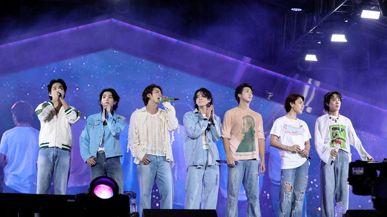 Кадр із фільму «BTS: Yet to Come in BUSAN»