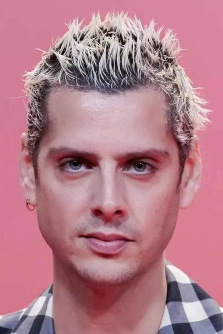 Eduardo Casanova photo 4