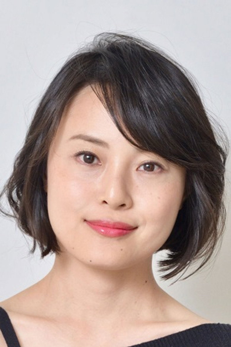 Mari Hayashida photo 2