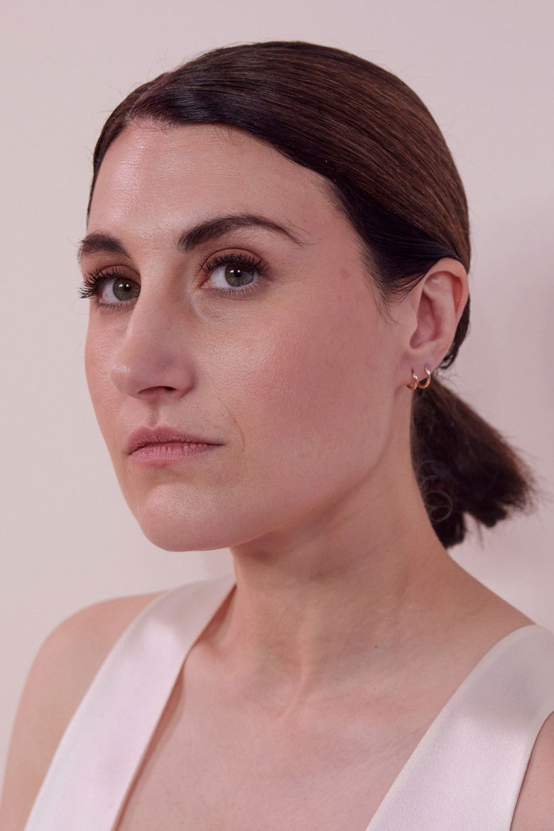 Jen Statsky portrait image