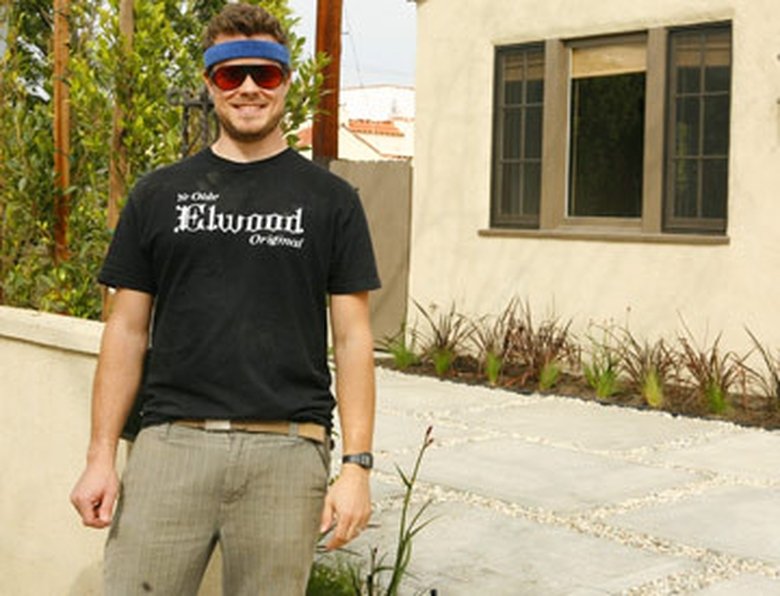 Still image for Flipping Out season 1 episode 3: Betting Men Still image for Flipping Out season 1 episode 3: Betting Men