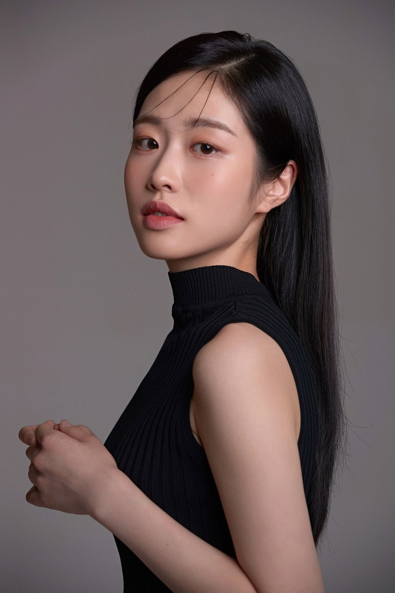Kang Seo-kyung portrait