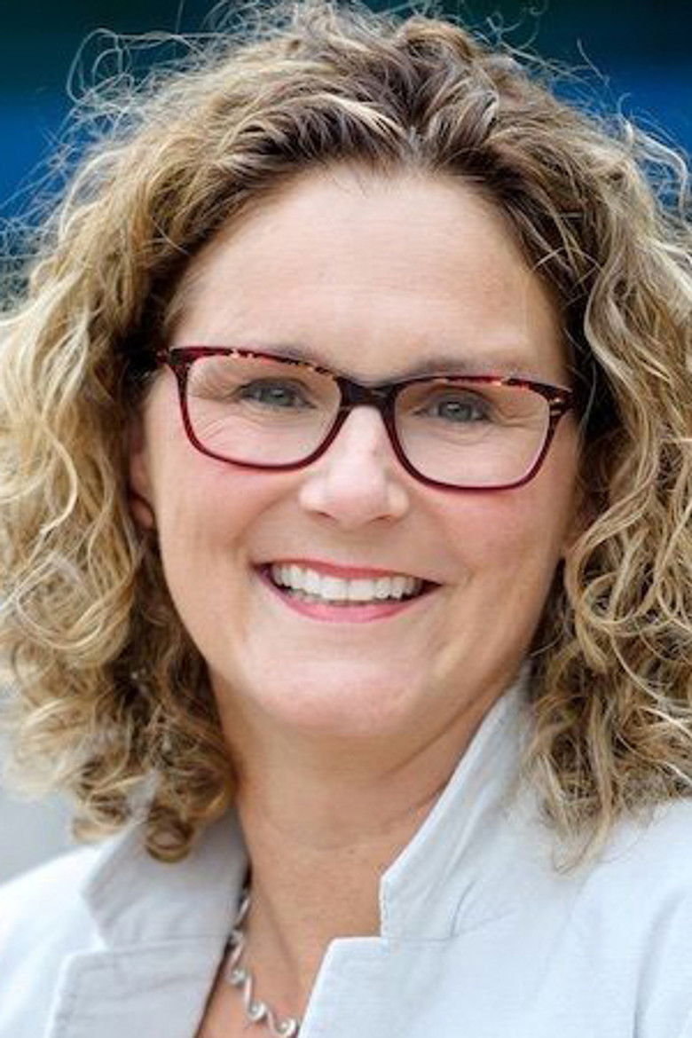 Nicole Poirier portrait image