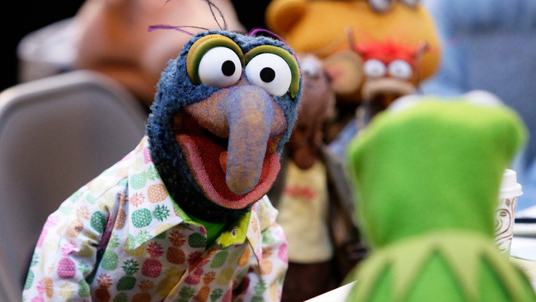 Still from The Muppets - Season 1 Episode 3