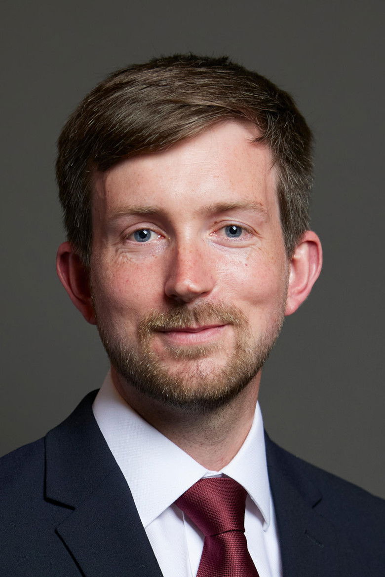 Dan Tomlinson portrait image