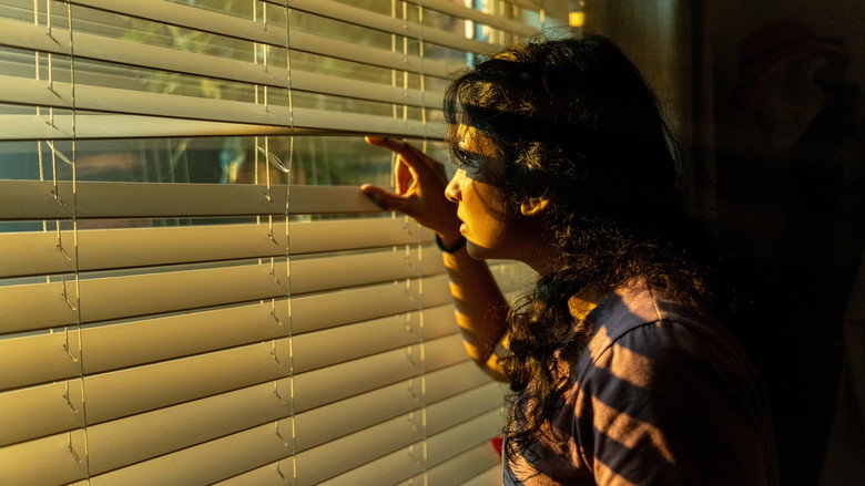 Still from Doctor Who - Season 2 Episode 1