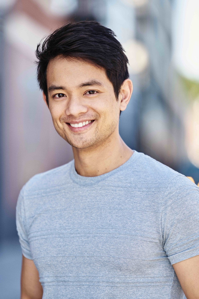 Osric Chau photo 2