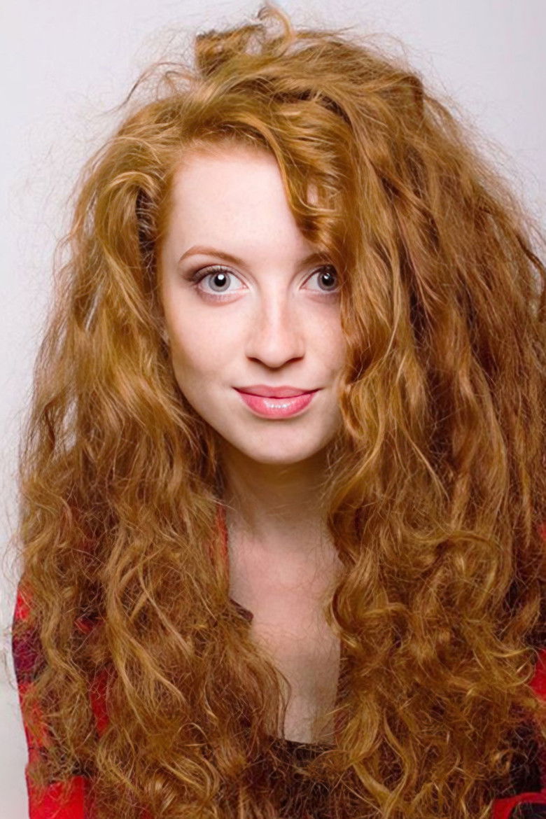 Martyna Bazychowska portrait image