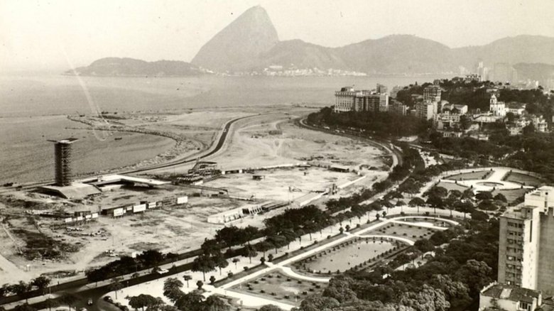 Gallery image from uPZWka3H3Yx2HN2gVLCwOY5ExgT.jpg