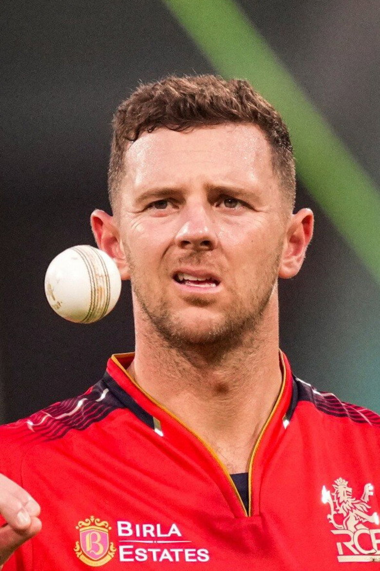 Josh Hazlewood portrait