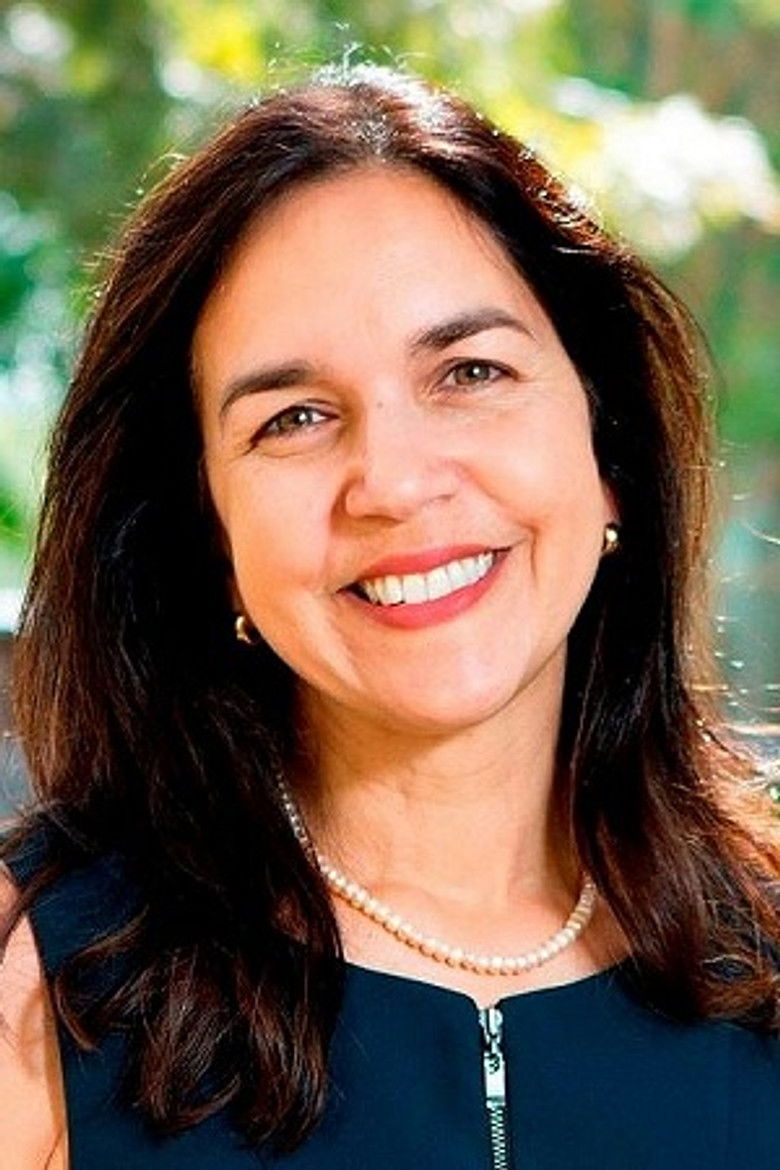 Lisa Singh portrait image