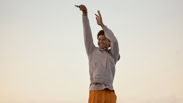 Still from ฮาร์ลาน โคเบน - ผีเสื้อแห่งความลับ - ซีซัน 1 ตอน 1
