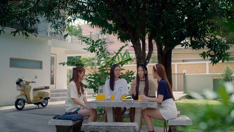 Still from 23.5 องศาที่โลกเอียง - 시즌 1 에피소드 9