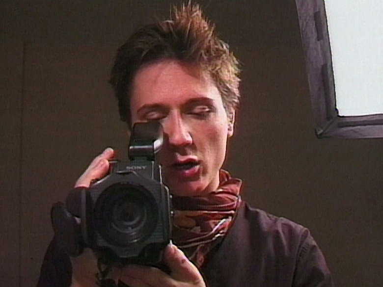 Épisode 2 still