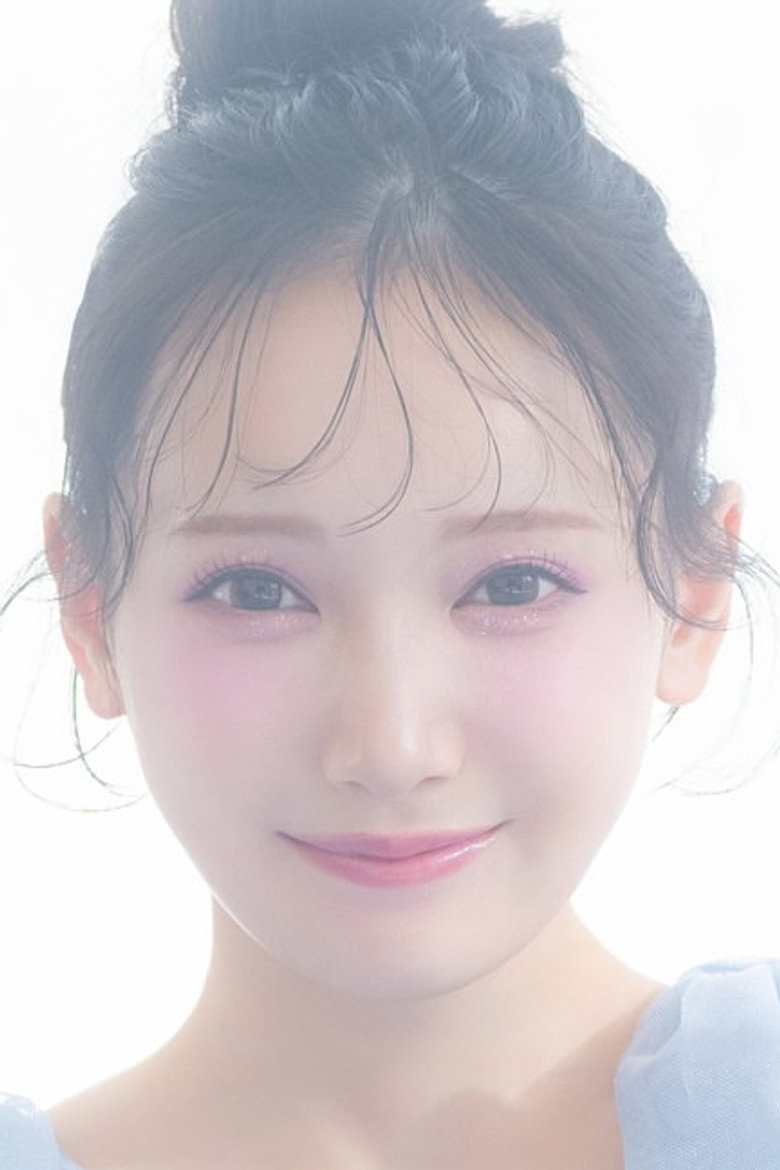 Hitomi Suzuki photo