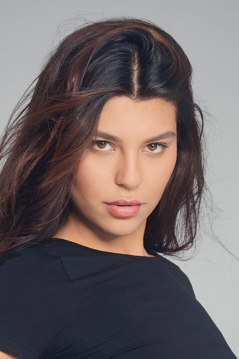 Stella Miljenovic portrait