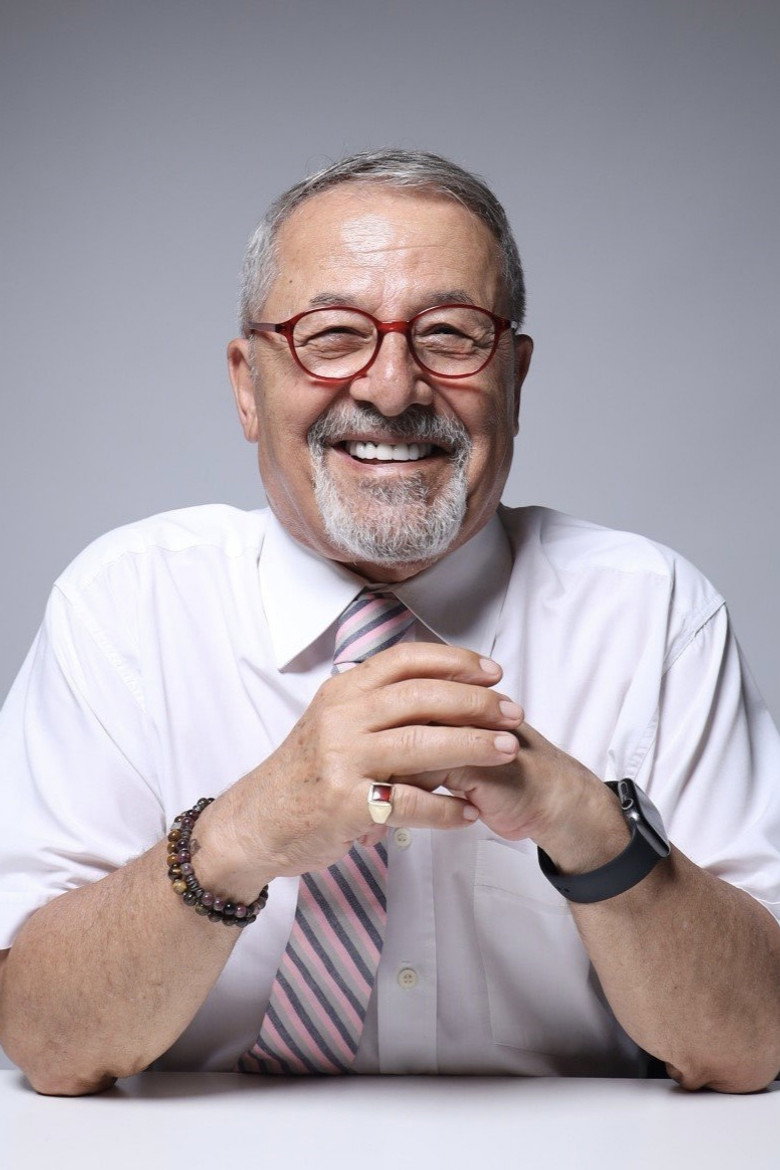 Naci Görür