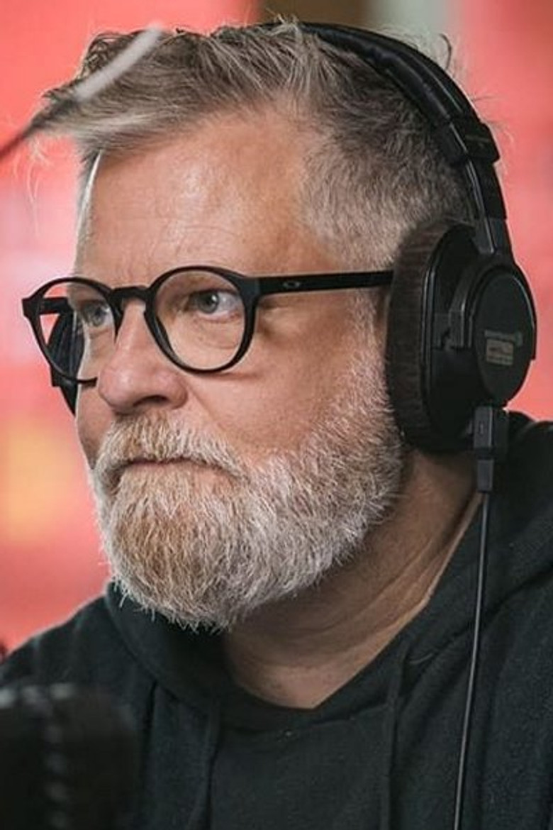 Erik Olsen portrait image