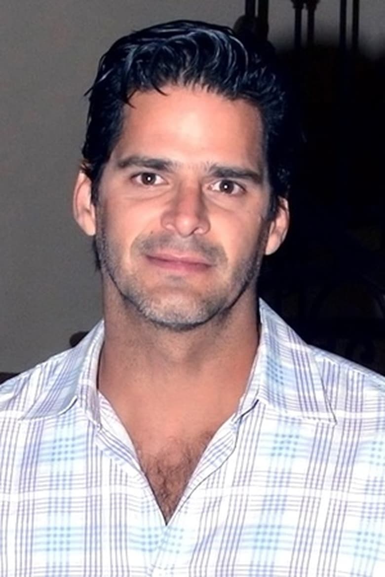 Eduardo Rodríguez headshot.