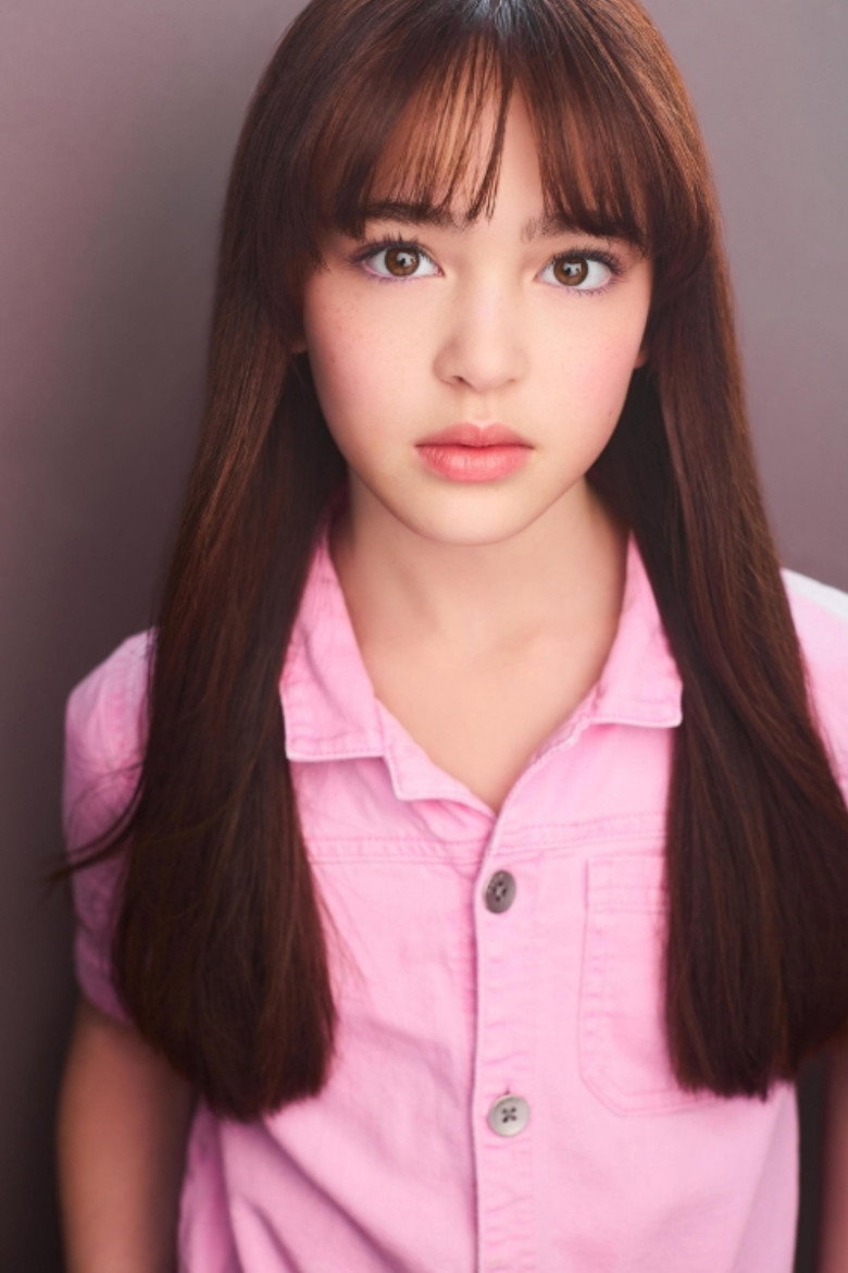 Scarlett Sher photo 2
