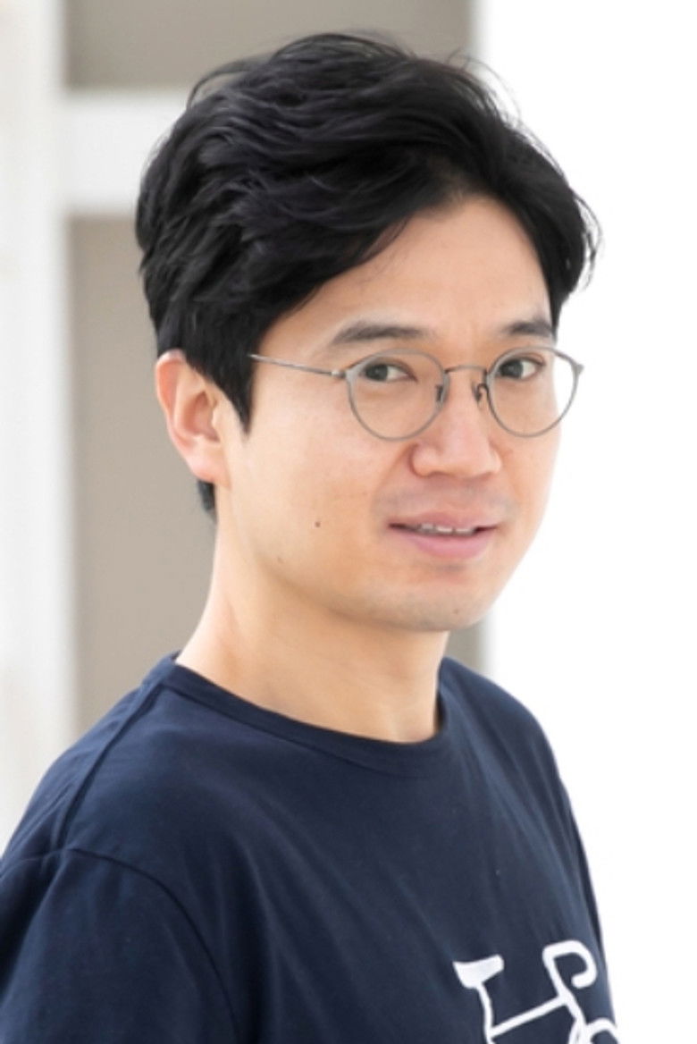 Moon Tae-joo portrait image