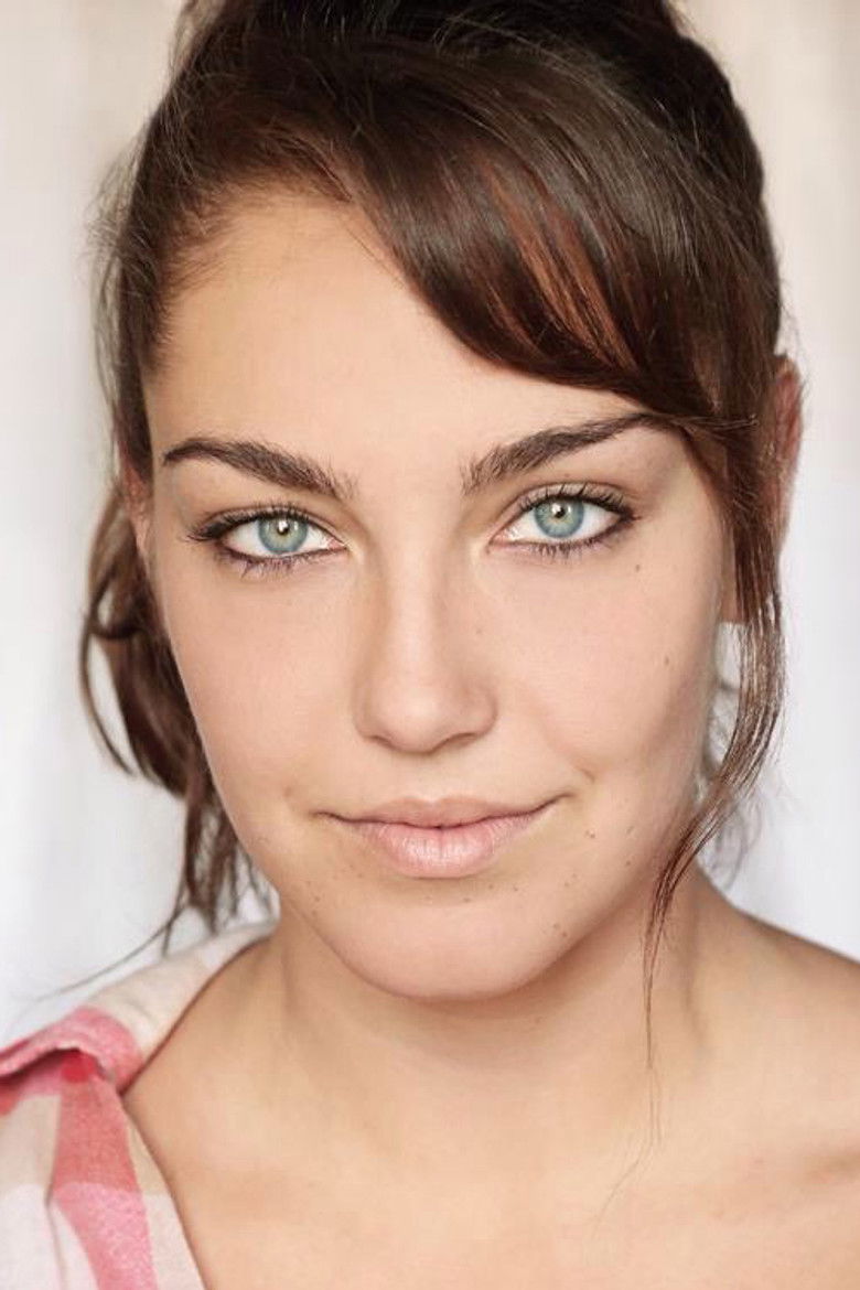 Émilie Cardin portrait image