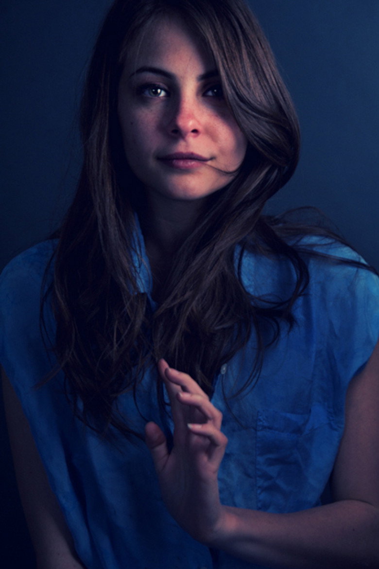 Willa Holland photo 6