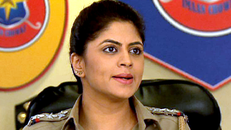 Still image for F.I.R. season 1 episode 1103: Topi Pe Topi - Part 2