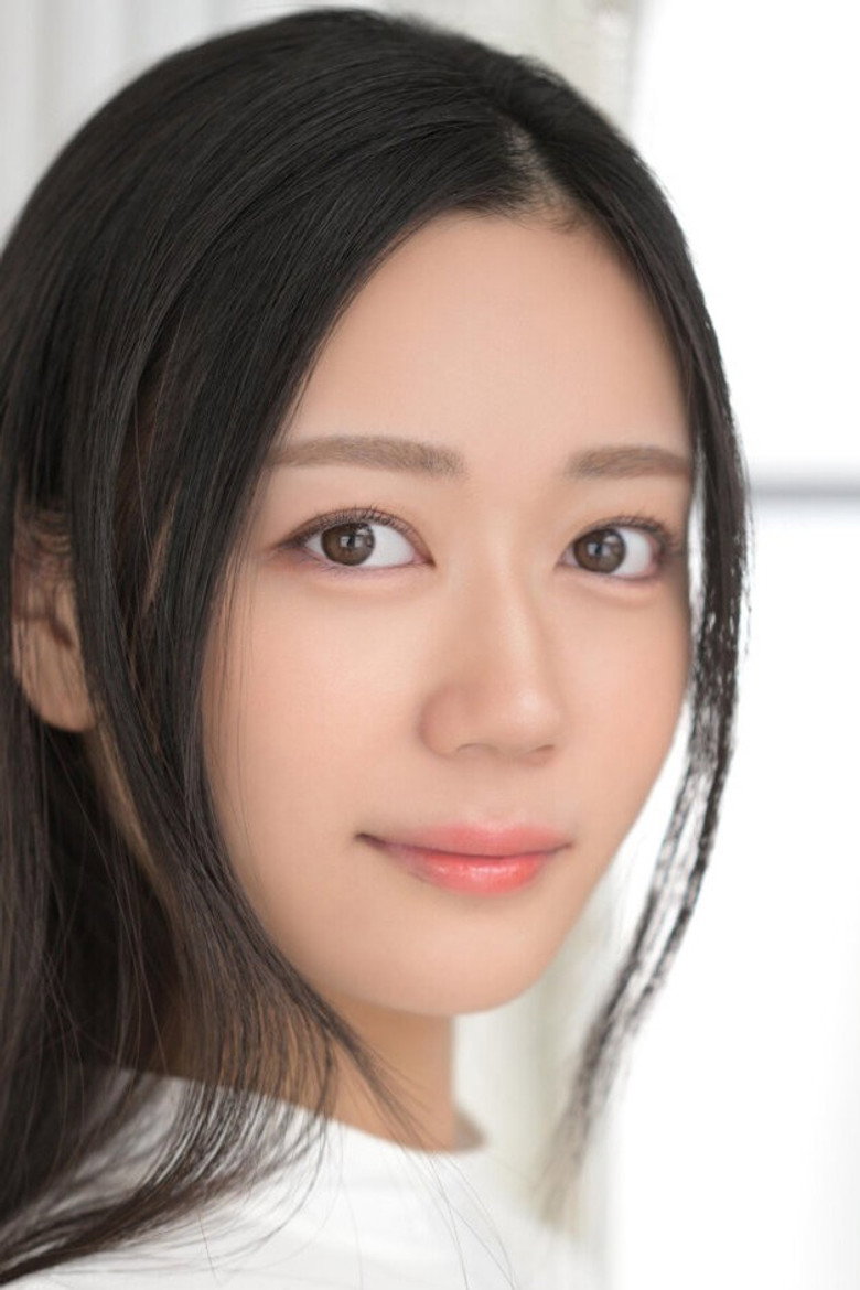 Mitsuha Ashitaba photo